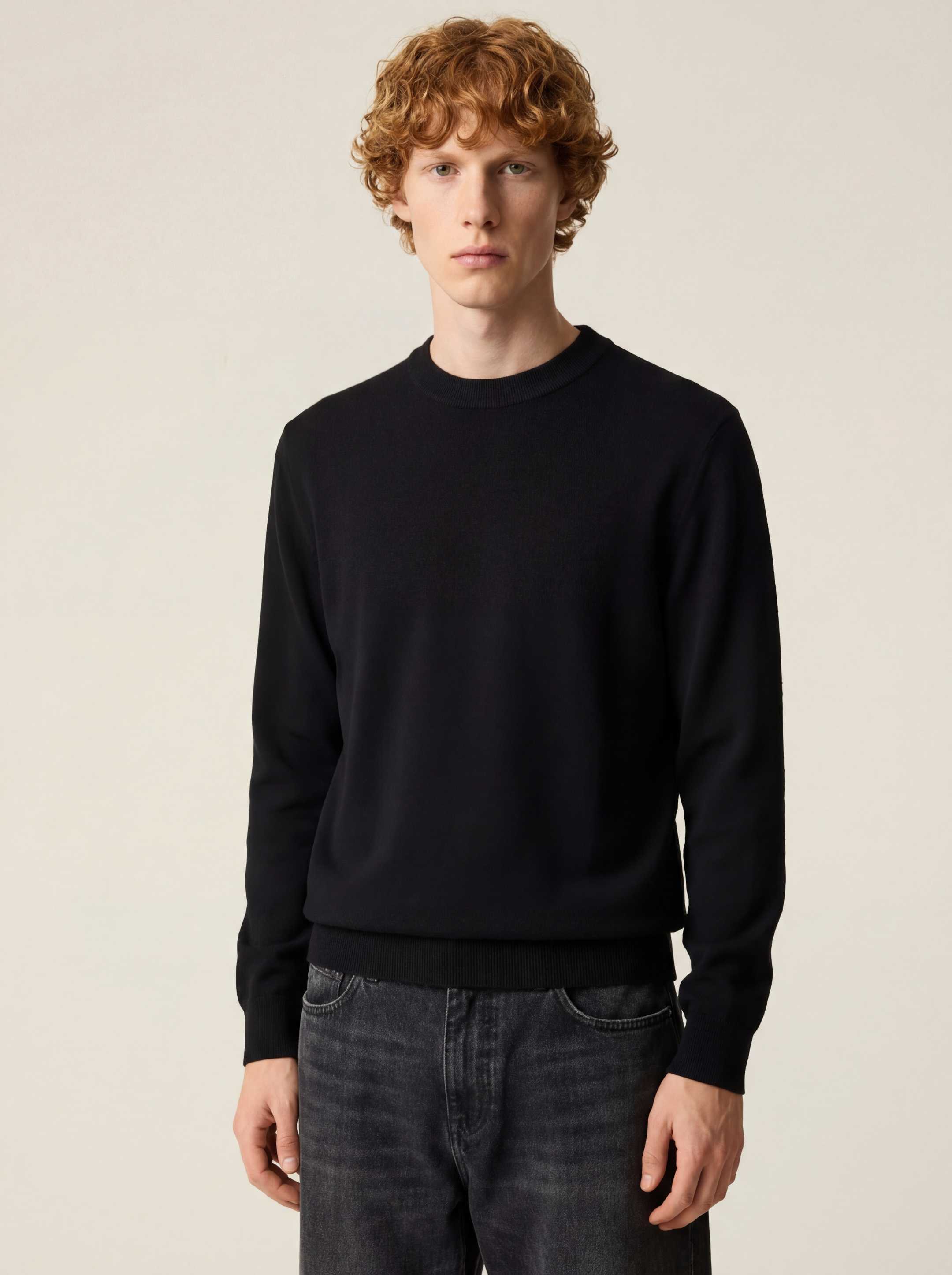 The Fine Knit Crewneck - Anthracite Black